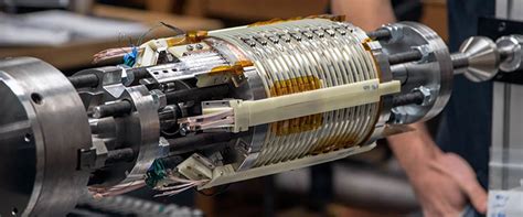  Superconducting Wires: Revolutionizing Energy Transmission and High-Field Magnets!